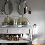 Luxury 6-bed Tuscan Near Lucca And Florence *