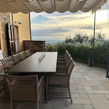 Villa Luxury 6-bed Tuscan Near Lucca And Florence *