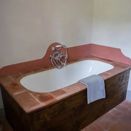 Luxury 6-bed Tuscan Near Lucca And Florence Villa Castelvecchio (Pisa)