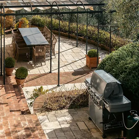 Villa Luxury 6-bed Tuscan Near Lucca And Florence
