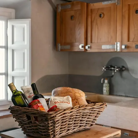 Luxury 6-bed Tuscan Near Lucca And Florence Villa